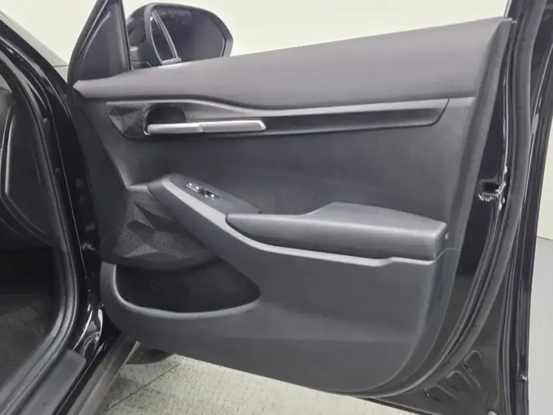 2023 Kia Seltos с пробегом 26 193 км