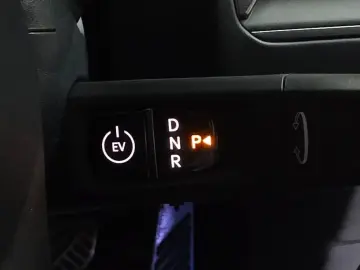 2023 Kia EV9 с пробегом 18 387 км