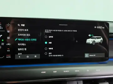 2023 Kia EV9 с пробегом 18 387 км