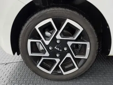 2023 Kia Ray с пробегом 21 584 км