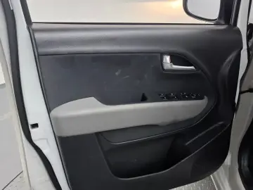 2023 Kia Ray с пробегом 21 584 км