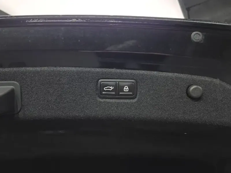 2023 Kia K9 с пробегом 61 118 км