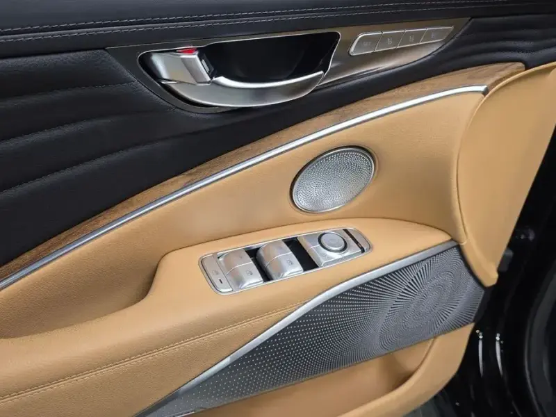 2023 Kia K9 с пробегом 61 118 км
