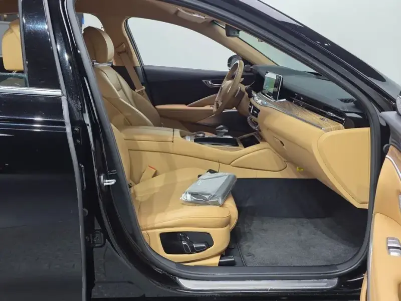 2023 Kia K9 с пробегом 61 118 км
