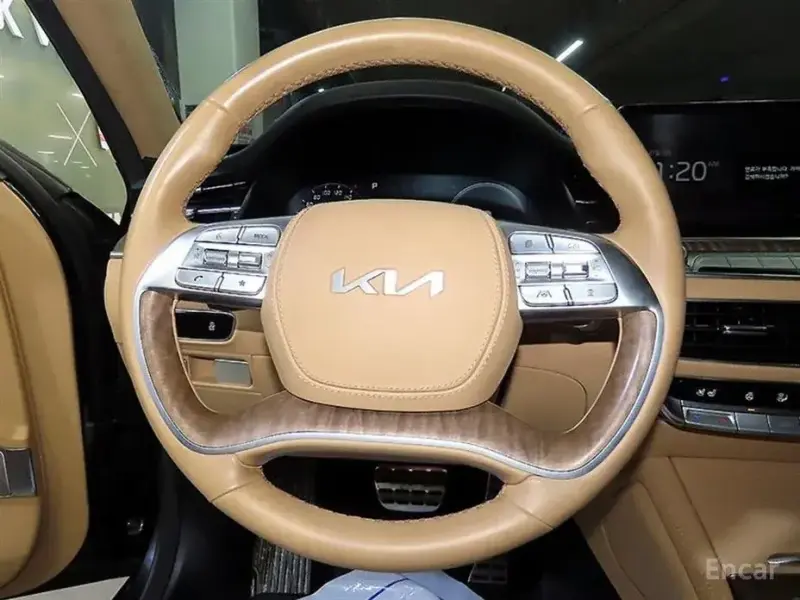 2023 Kia K9 с пробегом 24 048 км