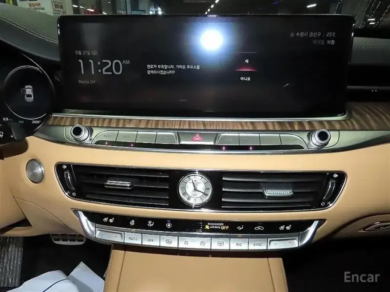 2023 Kia K9 с пробегом 24 048 км