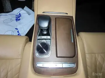 2023 Kia K9 с пробегом 24 048 км