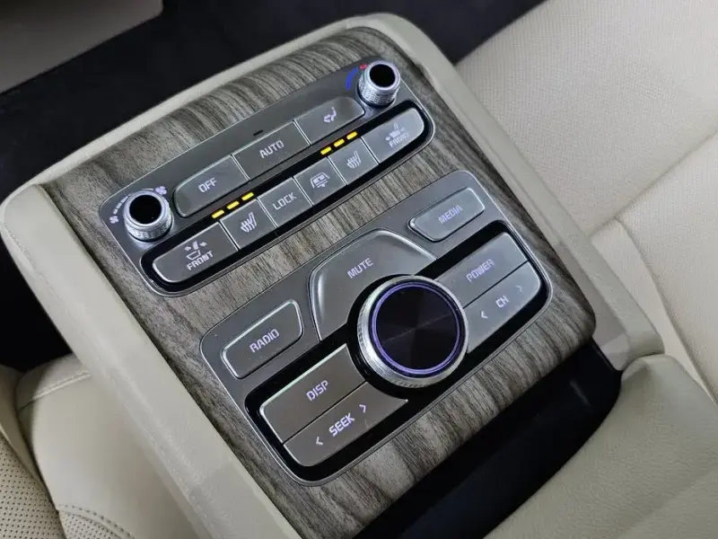 2022 Kia K9 с пробегом 64 683 км