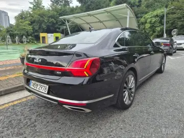 2023 Kia K9 с пробегом 67 880 км
