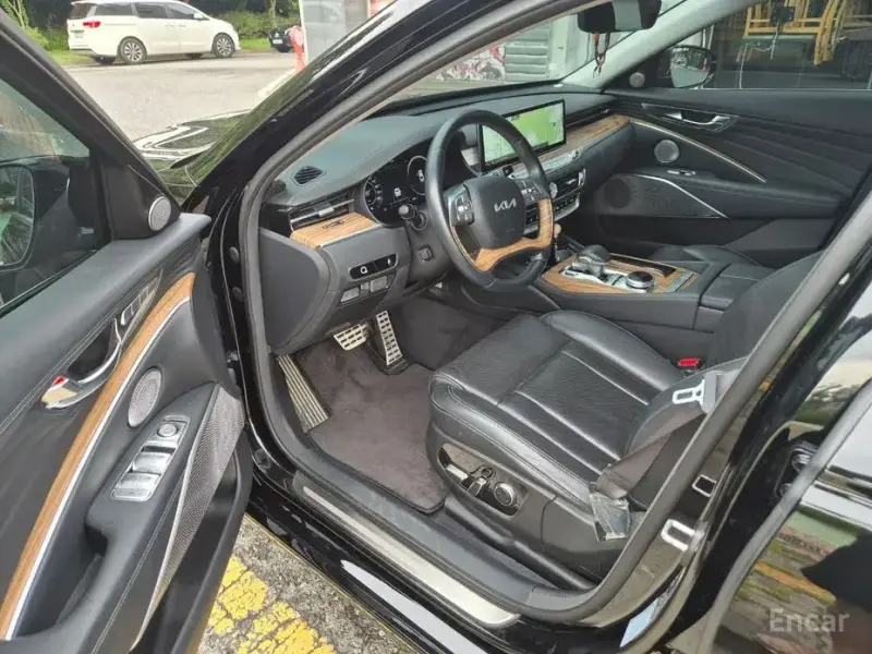 2023 Kia K9 с пробегом 67 880 км