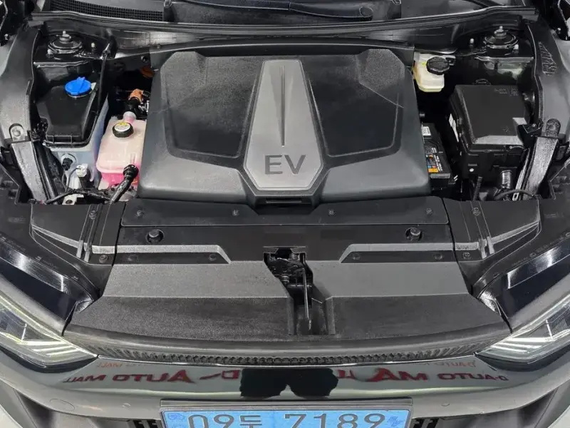 2022 Kia EV6 с пробегом 73 937 км