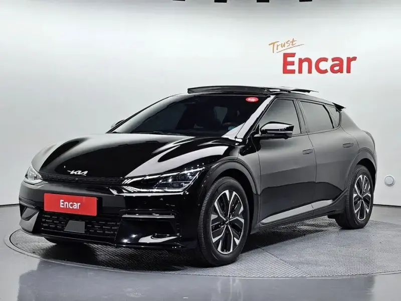 2022 Kia EV6 с пробегом 59 676 км
