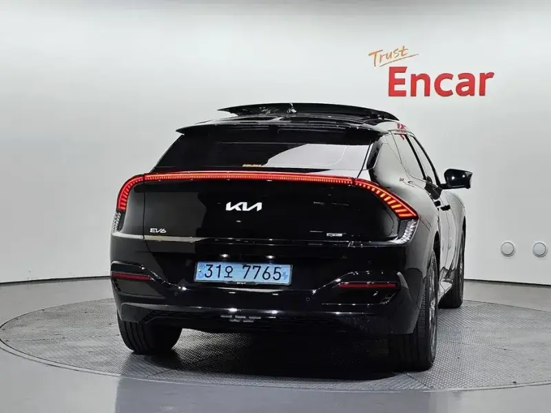 2022 Kia EV6 с пробегом 59 676 км