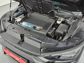 2022 Kia EV6 с пробегом 59 676 км