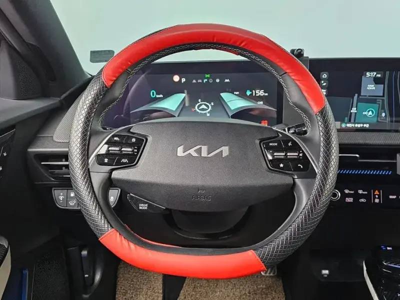 2022 Kia EV6 с пробегом 59 676 км