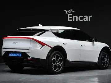 2022 Kia EV6 с пробегом 94 216 км