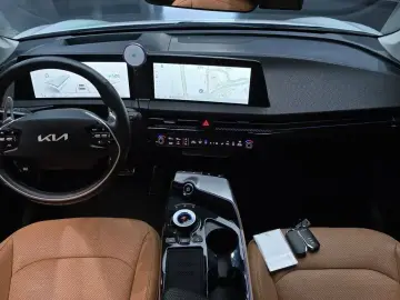 2022 Kia EV6 с пробегом 94 216 км
