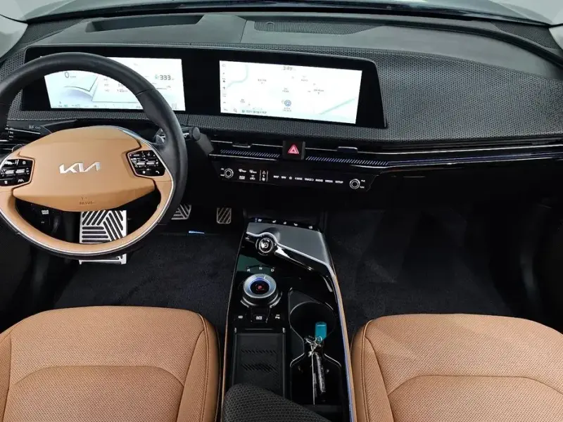 2023 Kia EV6 с пробегом 26 019 км