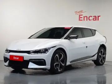 2022 Kia EV6 с пробегом 63 411 км