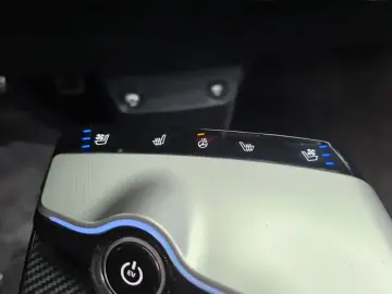 2022 Kia EV6 с пробегом 63 411 км