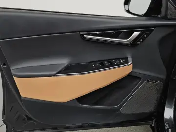 2023 Kia EV6 с пробегом 26 019 км