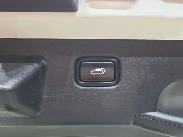 2022 Kia EV6 с пробегом 63 411 км