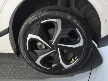 2022 Kia EV6 с пробегом 63 411 км