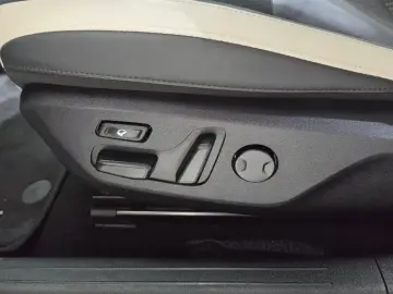 2022 Kia EV6 с пробегом 63 411 км