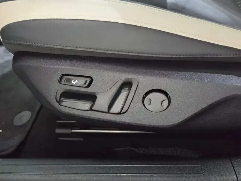2022 Kia EV6 с пробегом 63 411 км