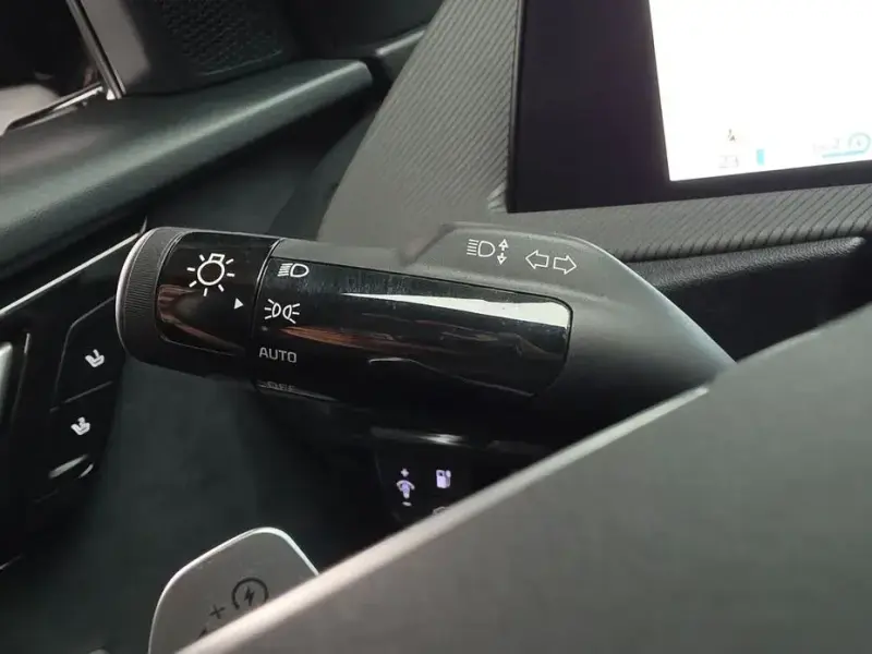 2022 Kia EV6 с пробегом 63 411 км