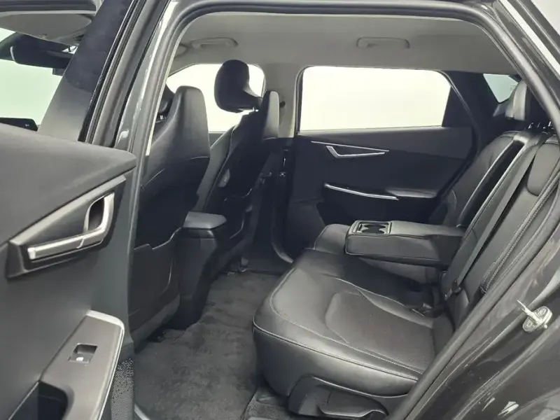 2022 Kia EV6 с пробегом 44 845 км