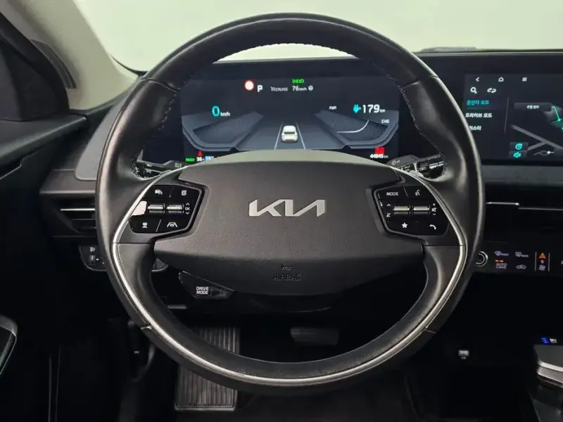 2022 Kia EV6 с пробегом 44 845 км