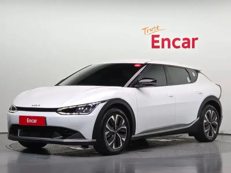 2024 Kia EV6 с пробегом 52 590 км