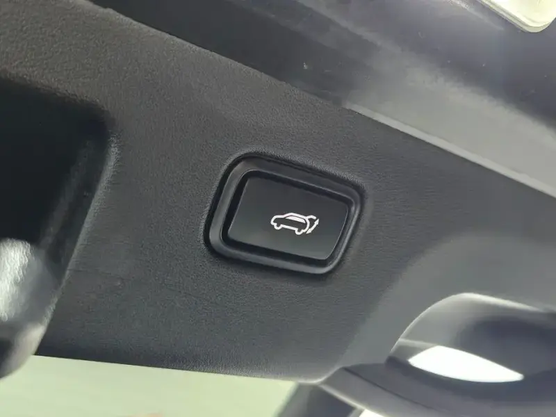 2022 Kia EV6 с пробегом 44 845 км