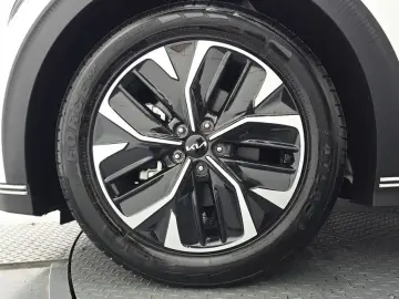 2024 Kia EV6 с пробегом 52 590 км