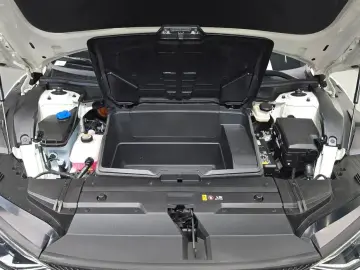 2024 Kia EV6 с пробегом 52 590 км