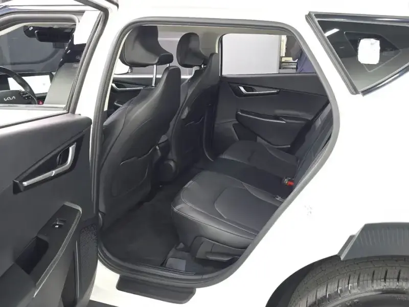 2024 Kia EV6 с пробегом 52 590 км