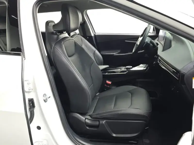 2024 Kia EV6 с пробегом 52 590 км