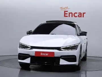 2022 Kia EV6 с пробегом 52 238 км