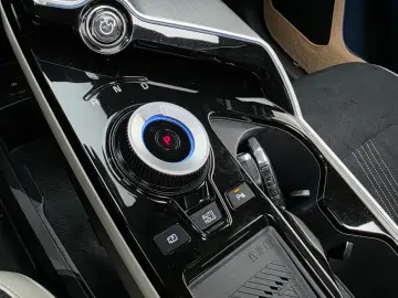 2022 Kia EV6 с пробегом 52 238 км