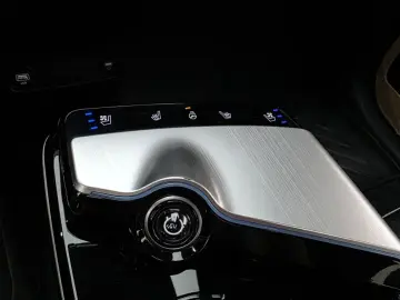 2022 Kia EV6 с пробегом 52 238 км