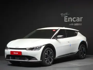 2022 Kia EV6 с пробегом 34 367 км
