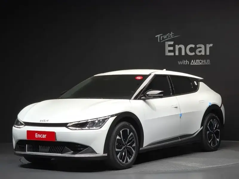 2022 Kia EV6 с пробегом 34 367 км