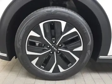 2022 Kia EV6 с пробегом 34 367 км
