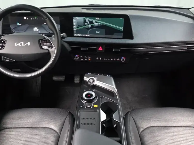 2022 Kia EV6 с пробегом 34 367 км