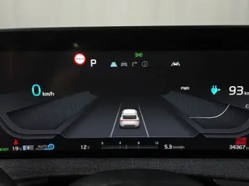 2022 Kia EV6 с пробегом 34 367 км