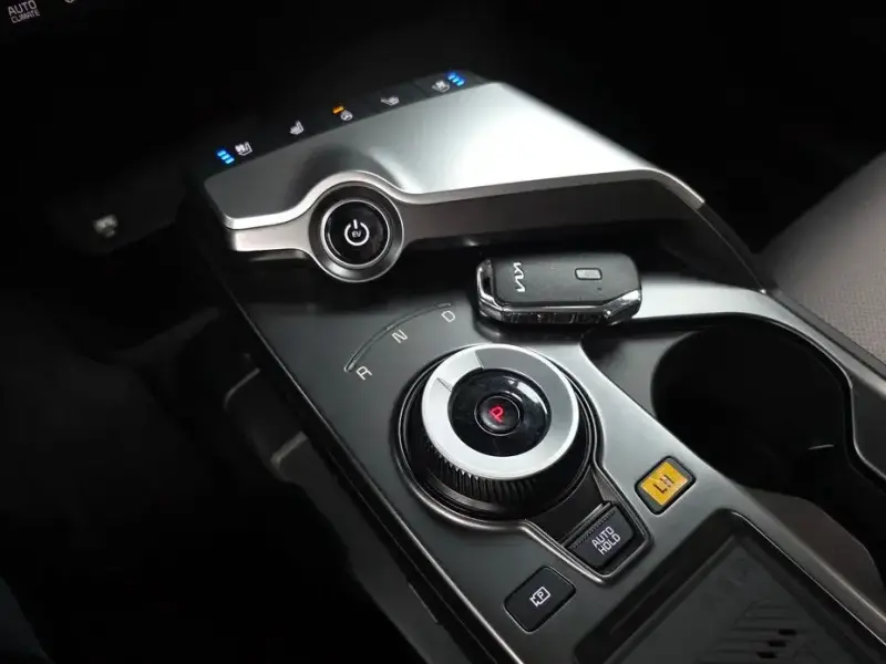 2022 Kia EV6 с пробегом 34 367 км