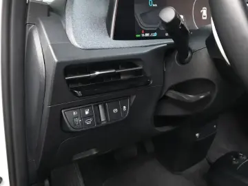 2022 Kia EV6 с пробегом 34 367 км