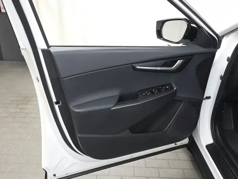2022 Kia EV6 с пробегом 34 367 км