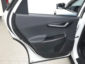 2022 Kia EV6 с пробегом 34 367 км